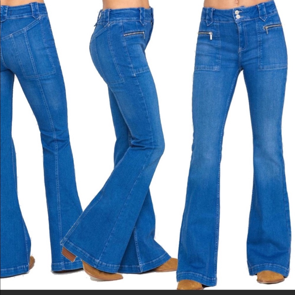 Free People
Layla High-Rise Flare Jeans